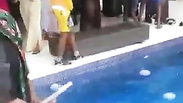 Nigeria Ghana Pool Sex Party Leak - 5 image