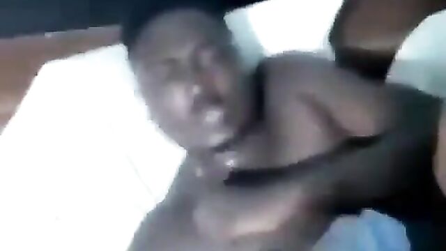 Husband caught cheating wife NAKED in bed with her boyfriend, having sex - 4 image