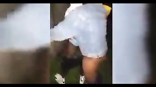 Drunk Mzansi lovers caught bonking in public