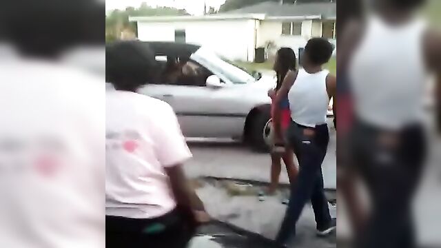 Ass out as two street whores fight in public over a rich guy - 5 image