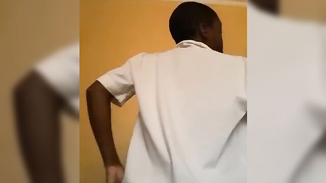 Mzansi School Girl Showing Her Ass And Pussy To Her Boyfriend Sex Tape Leaked - 4 image