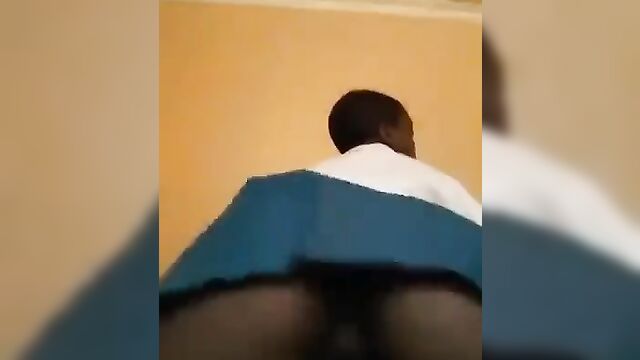 Mzansi School Girl Showing Her Ass And Pussy To Her Boyfriend Sex Tape Leaked