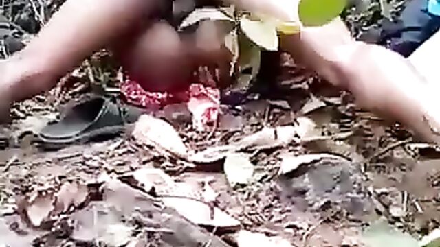 Indians caught cheating inside the bush - 4 image