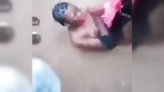 Woman stripped naked and beaten in public for allegedly kidnapping a child - 1 image