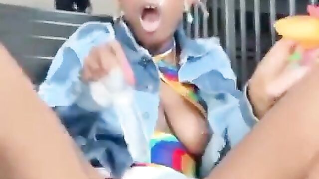 Shameful! Her neighbor caught her exposing her pussy and breasts on the stairs, and recording it! - 5 image