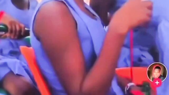 School girls caught drinking alcohol while wearing school uniform