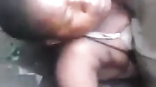 Crazy dude having sex on the ground in public - 4 image