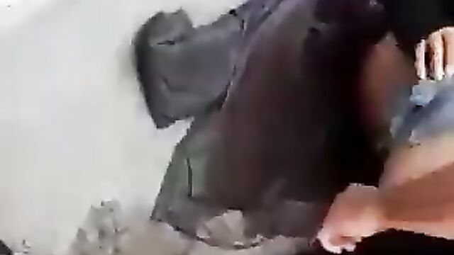 Caught bonking in public in broad daylight - 5 image