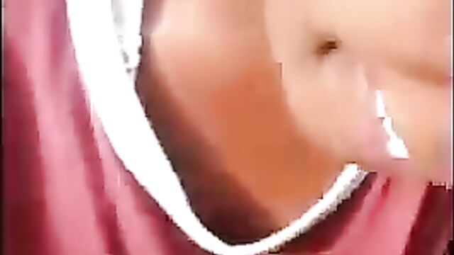 Dude having sex with a prostitute without condom - 1 image