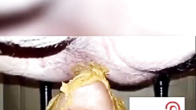 Dubai Porta Potty Video - 5 image