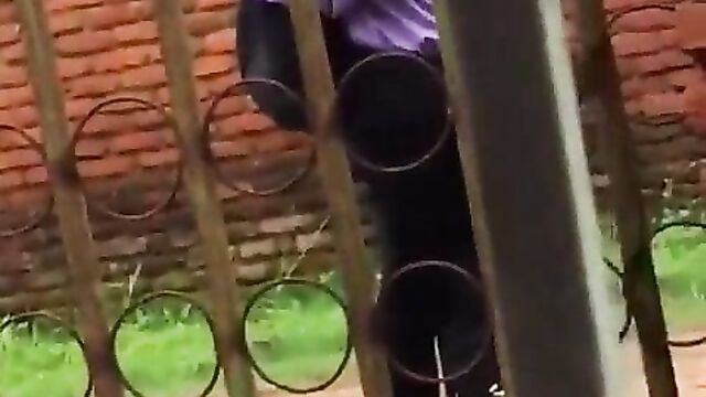 Woman caught dude masturbating outside her window! - 5 image