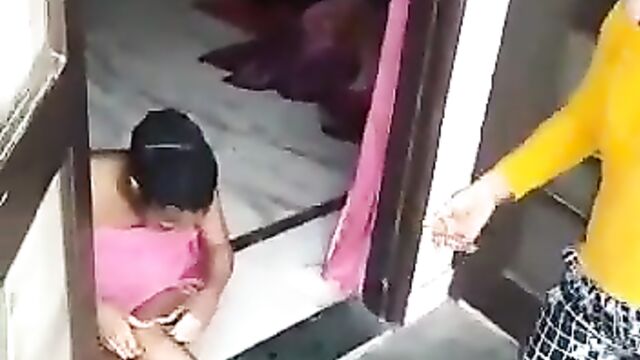 Naked Nigerian lady with boobs exposed, crying after allegedly being used for sex trafficking - 5 image