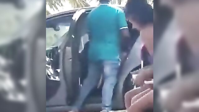 Dude caught having sex with a thot in his car at a public beach park - 3 image