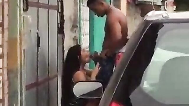 Caught having oral sex in public - 5 image