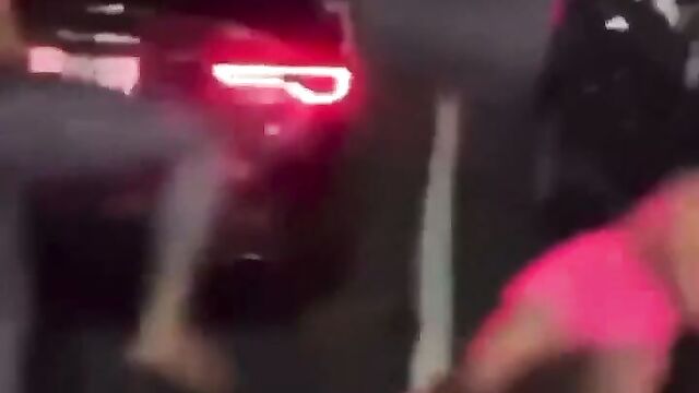 Boobs out in brutal girl fight in public - 1 image