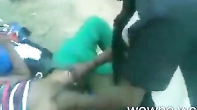 SA couple caught bonking in public - 5 image