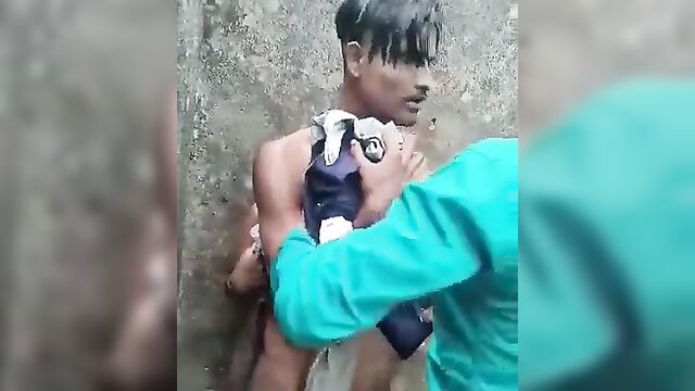 Cheating indian couple caught NAKED and disgraced in public - 3 image