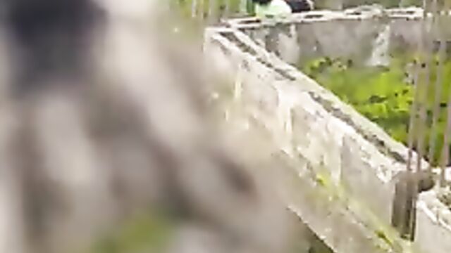 Insane sex in an uncompleted building with hot couple - 5 image