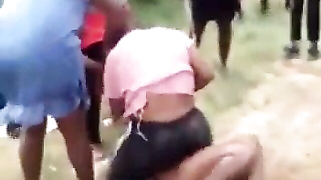 Students Caught Fighting After School - 1 image