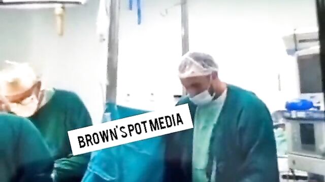 Doctor caught putting his penis in an unconscious patient’s mouth during surgery - 4 image