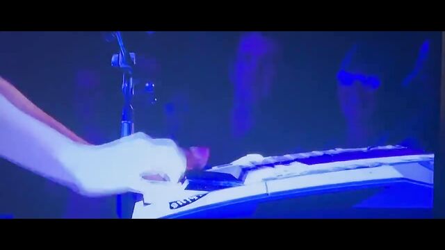 Transwoman strips naked in public on UK Live TV - 3 image