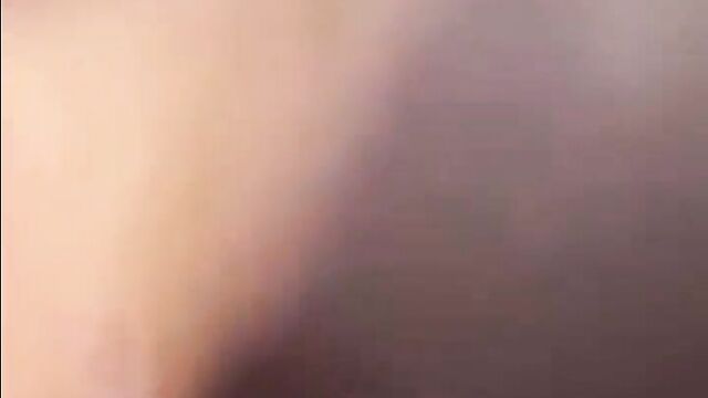 Her sister walked in while she was having sex with her boyfriend - 4 image