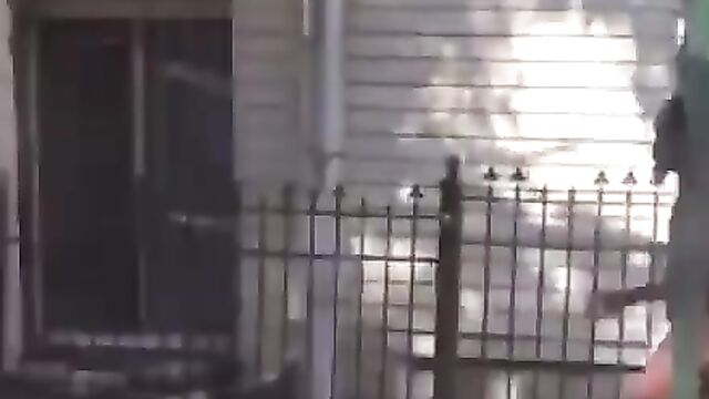 Man walks around NAKED in public with a bag on his back, after getting robbed and stripped! - 3 image