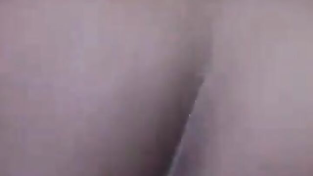 Wife almost caught husband having sex with sidechick - 4 image