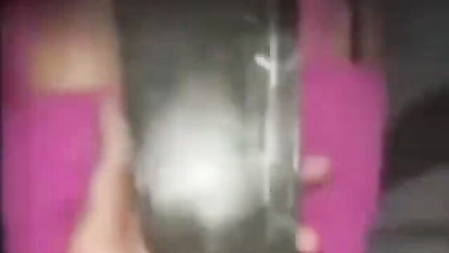 Dude bonking chick while on phone with her boyfriend - 5 image