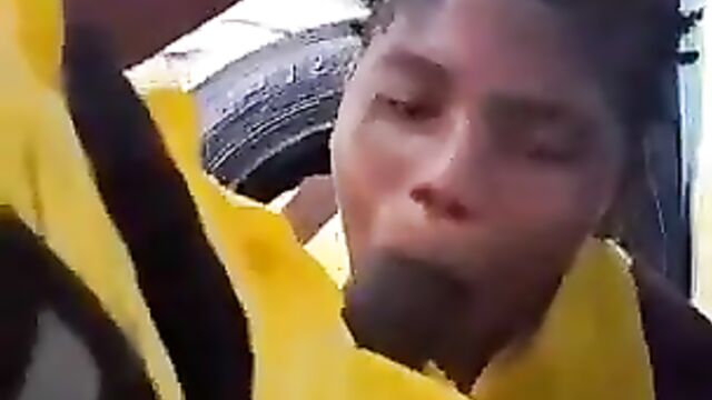 2 students having sex in public after class - 3 image