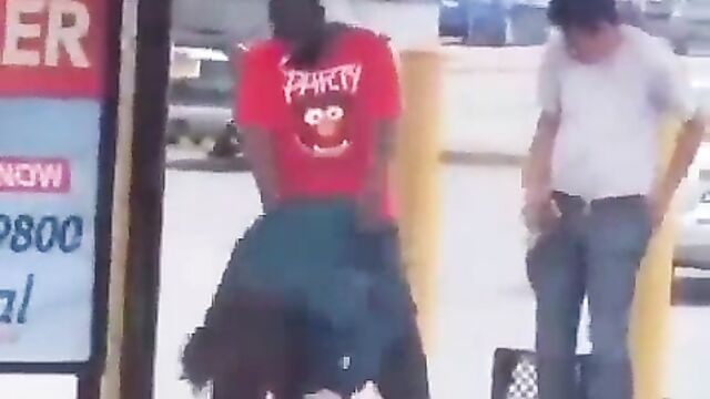 Crazy Drunk Couple Caught Having Sex At A Bus Stop In South Africa