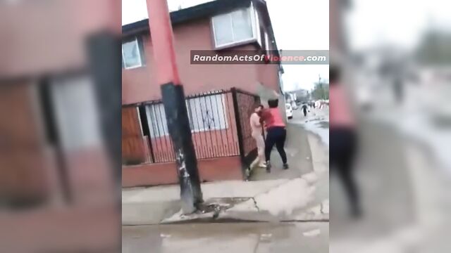Angry Wife caught sidechick NAKED at home with her husband, and beat her up in public - 2 image