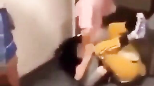 Girl eats her opponent’s pussy while fighting - 5 image