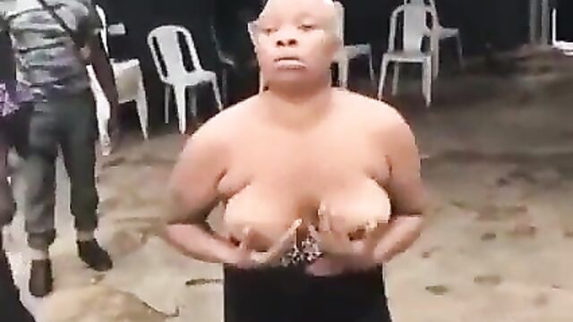 Girl with big breasts strips naked and runs mad in public allegedly after having sex with a Yahoo Boy in Nigeria - 4 image