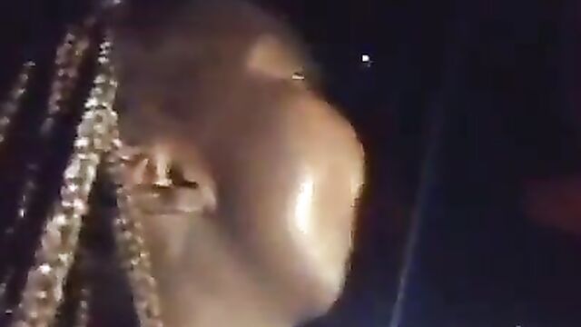 Mzansi Thot Caught Giving Blow Job In Public Outside A South African Club