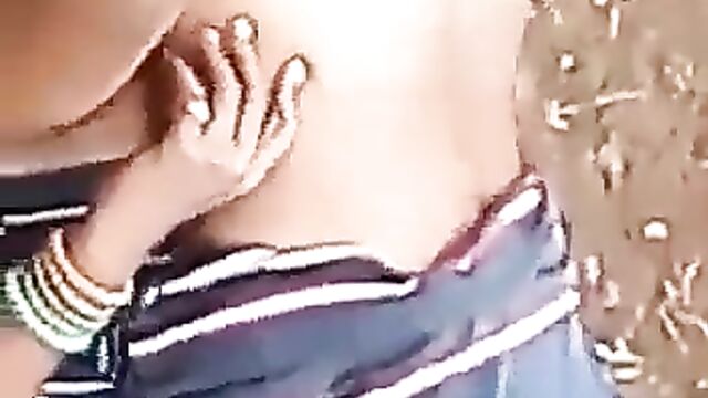 South African couple caught having sex on grass in public - 4 image