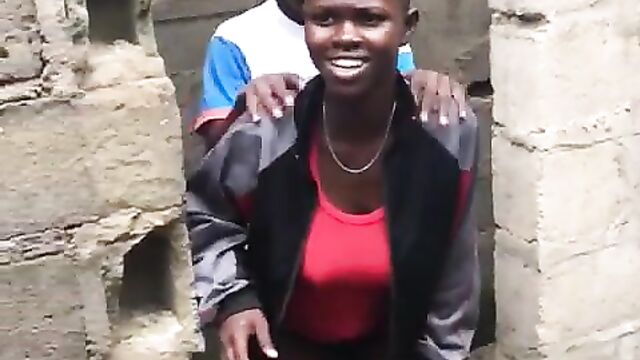 Student skipped school to have sex with ashawo in an uncompleted building, and got CAUGHT - 4 image