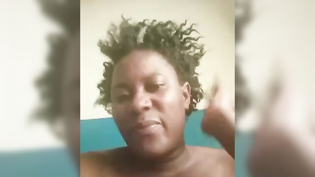Nude video of busty woman which she sent to her boyfriend on WhatsApp out of love - 1 image