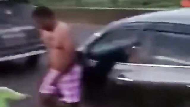 Wife caught police husband naked and cheating with police sidechick