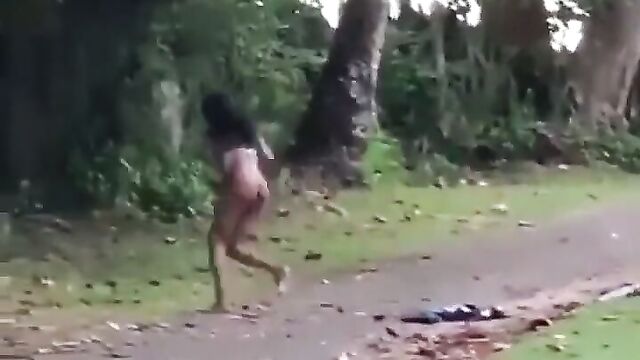 Naked South African couple caught having sex in the bush and running away – Part 1 - 5 image