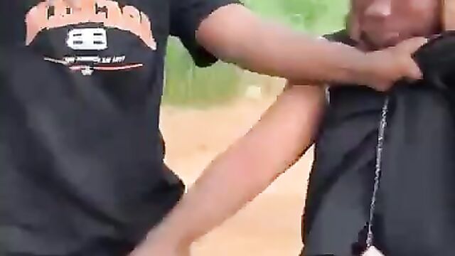 2 vs 1: Boobs out as girl gets beaten by 2 ladies in public for sleeping with their boyfriends