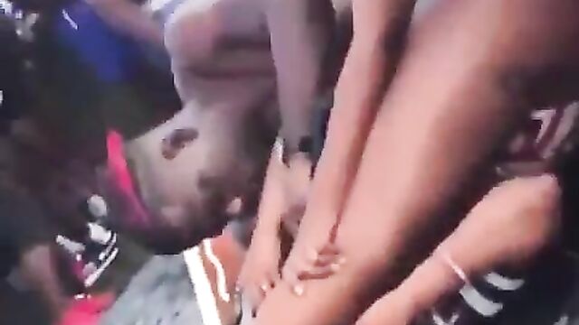 Crazy fingering at a club party in Jamaica - 3 image
