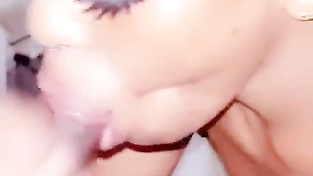 Instagram slay queen and Yahoo Boy Blow Job Sextape – Part 2 - 3 image