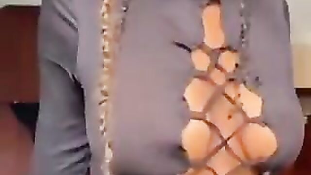 Nude video of Sierra Leone girl which she sent to a rich man so that he will send her money