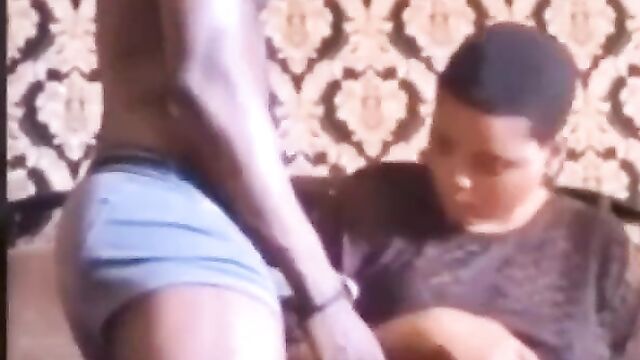 Nigerian girl caught having sex with a guy, just for the guy to buy a phone for her! – Part 2 - 3 image