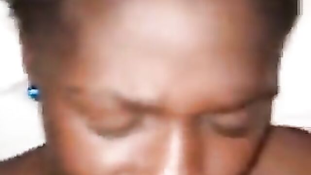 Student caught having sex with a guy for him to buy her a phone - 1 image