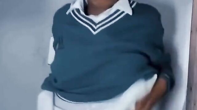 School girl caught flashing her boobs before school - 5 image