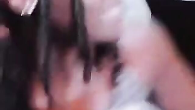 Lady exposes her boobs for her boyfriend in public while on the dancefloor at the club - 3 image