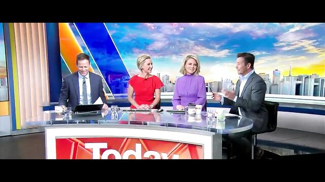 Wife’s Payback: Husband made to lie naked on car in public in Colombia after wife caught him cheating! - 4 image