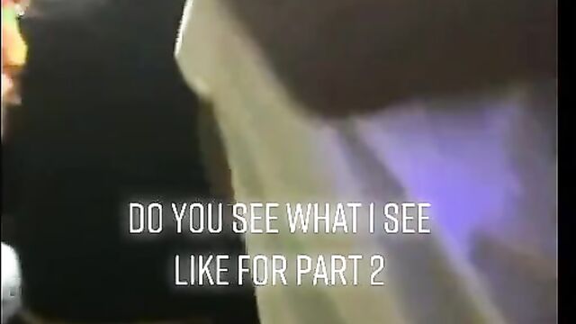 Eating pussy at a bar in public - 4 image